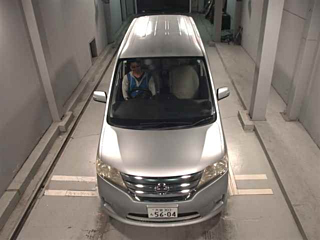 NISSAN SERENA 2011