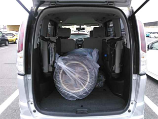 NISSAN SERENA 2011