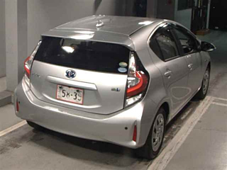 TOYOTA AQUA 2019
