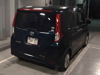 TOYOTA ROOMY 2019