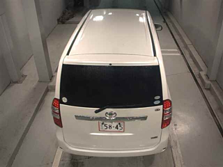 TOYOTA NOAH 2012
