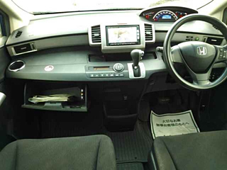 HONDA FREED 2012