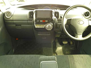 DAIHATSU TANTO 2012