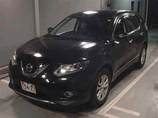 NISSAN X-TRAIL 2015