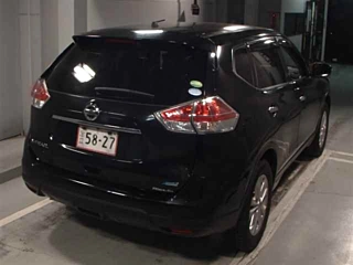 NISSAN X-TRAIL 2015