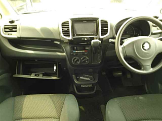 SUZUKI SOLIO 2013