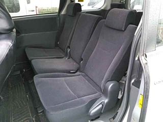 TOYOTA NOAH 2010