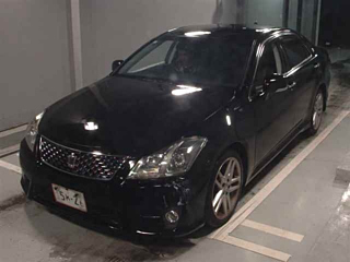 TOYOTA CROWN 2010