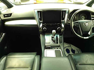 TOYOTA ALPHARD 2018