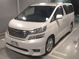 TOYOTA VELLFIRE 2010