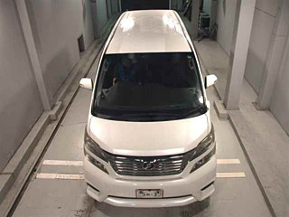 TOYOTA VELLFIRE 2010