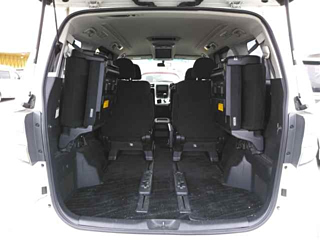 TOYOTA VELLFIRE 2010