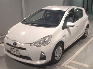 TOYOTA AQUA 2014