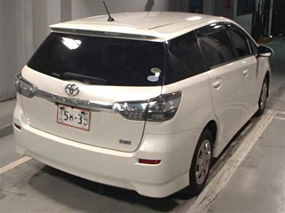 TOYOTA WISH 2012