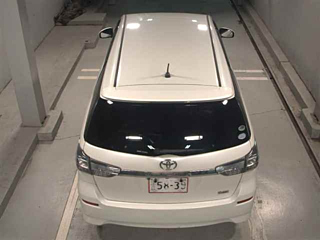 TOYOTA WISH 2012