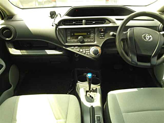 TOYOTA AQUA 2014