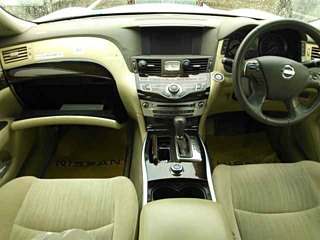 NISSAN FUGA 2014