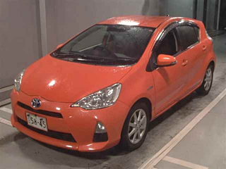 TOYOTA AQUA 2012
