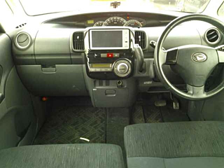DAIHATSU TANTO 2010