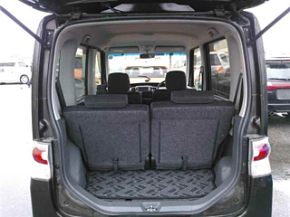 DAIHATSU TANTO 2010