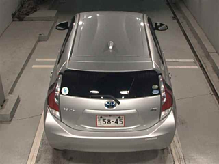 TOYOTA AQUA 2017