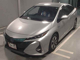 TOYOTA PRIUS PHV 2017
