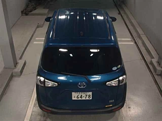 TOYOTA SIENTA 2017
