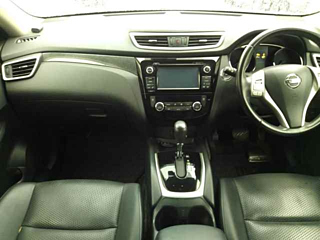 NISSAN X-TRAIL 2015