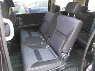 NISSAN SERENA 2009