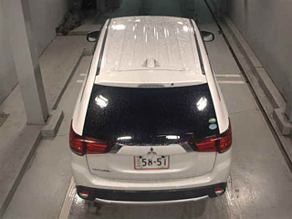 MITSUBISHI OUTLANDER 2018