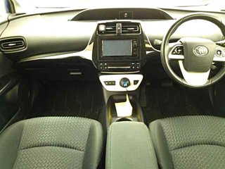 TOYOTA PRIUS 2016