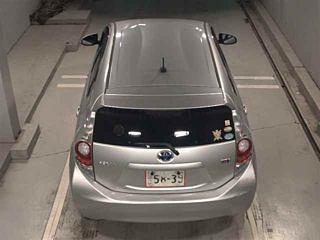 TOYOTA AQUA 2013