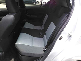 TOYOTA AQUA 2013