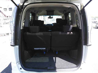 NISSAN SERENA 2015