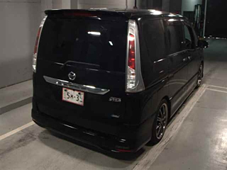 NISSAN SERENA 2011