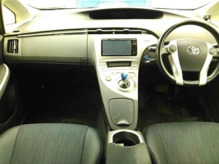 TOYOTA PRIUS 2014