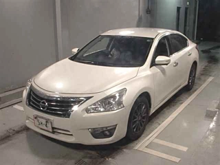 NISSAN TEANA 2019