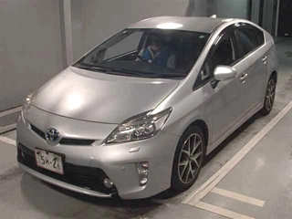 TOYOTA PRIUS 2014