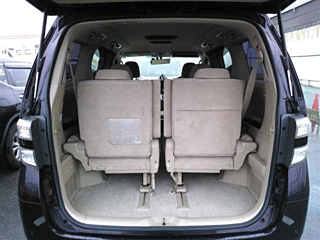TOYOTA VELLFIRE 2009