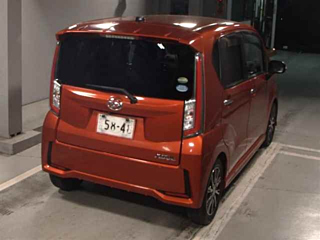 DAIHATSU MOVE 2015