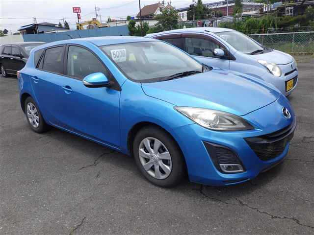 MAZDA AXELA 2009