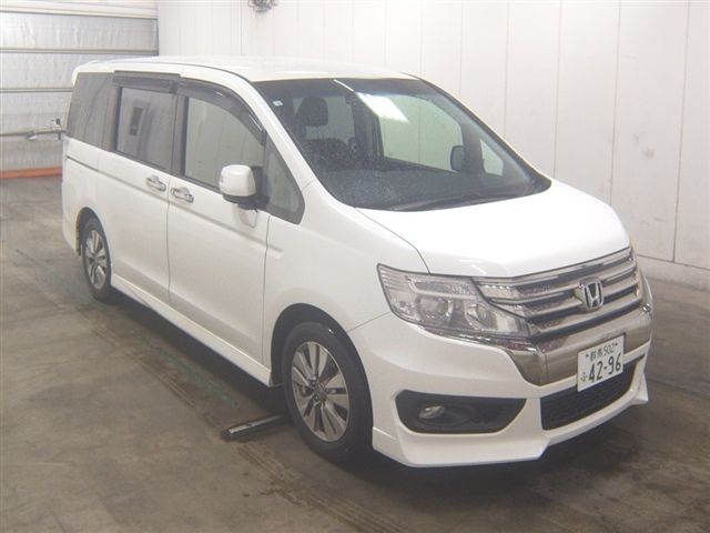 HONDA STEP WAGON 2012