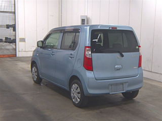 SUZUKI WAGON R 2013