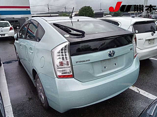 TOYOTA PRIUS 2010