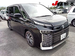 TOYOTA VOXY 2022