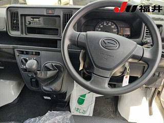 DAIHATSU HIJET VAN 2020