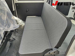 DAIHATSU HIJET VAN 2020