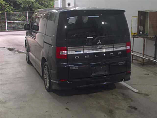MITSUBISHI DELICA D5 2008