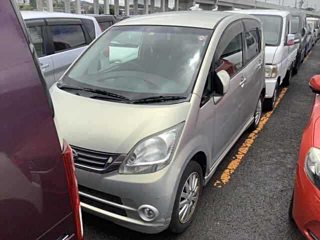 DAIHATSU MOVE 2010