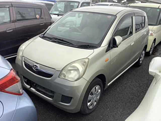 DAIHATSU MIRA 2010